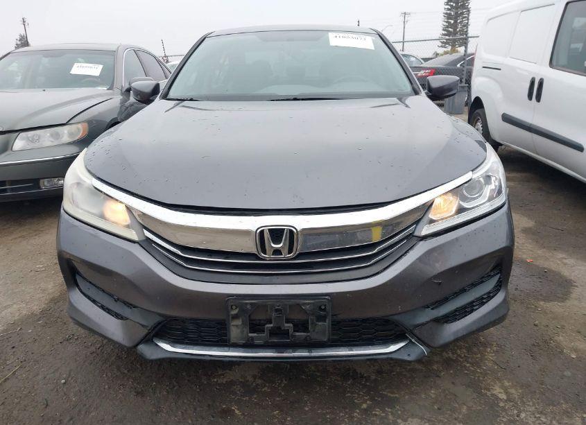 Photo 12 of 2016 Honda Accord LX (VIN 1HGCR2F35GA114744)