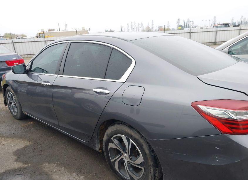 Photo 14 of 2016 Honda Accord LX (VIN 1HGCR2F35GA114744)