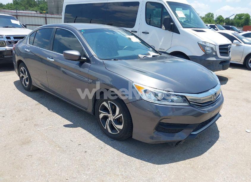 2016 Honda Accord LX (VIN 1HGCR2F35GA116770) main photo