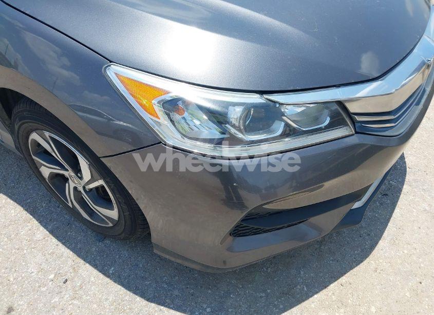 Photo 17 of 2016 Honda Accord LX (VIN 1HGCR2F35GA116770)
