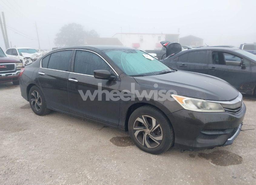 2016 Honda Accord LX (VIN 1HGCR2F35GA120866) main photo