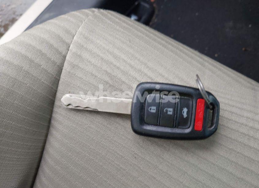 Photo 11 of 2016 Honda Accord LX (VIN 1HGCR2F35GA121936)