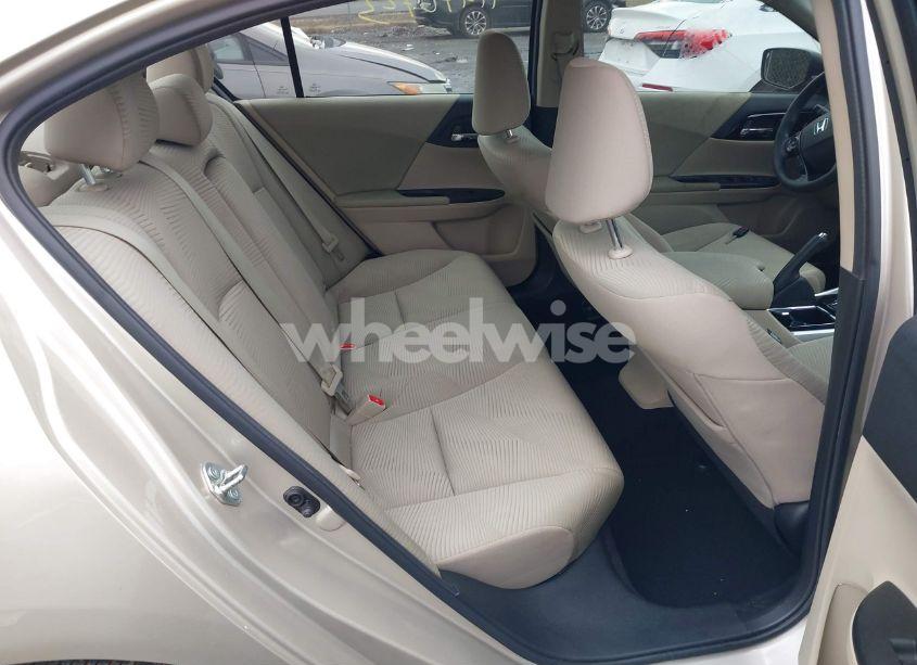 Photo 8 of 2016 Honda Accord LX (VIN 1HGCR2F35GA121936)