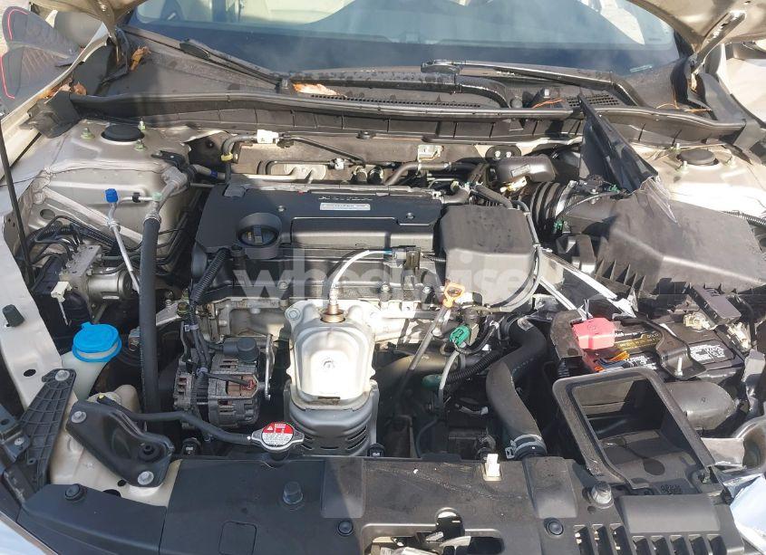 Photo 10 of 2016 Honda Accord LX (VIN 1HGCR2F35GA147016)