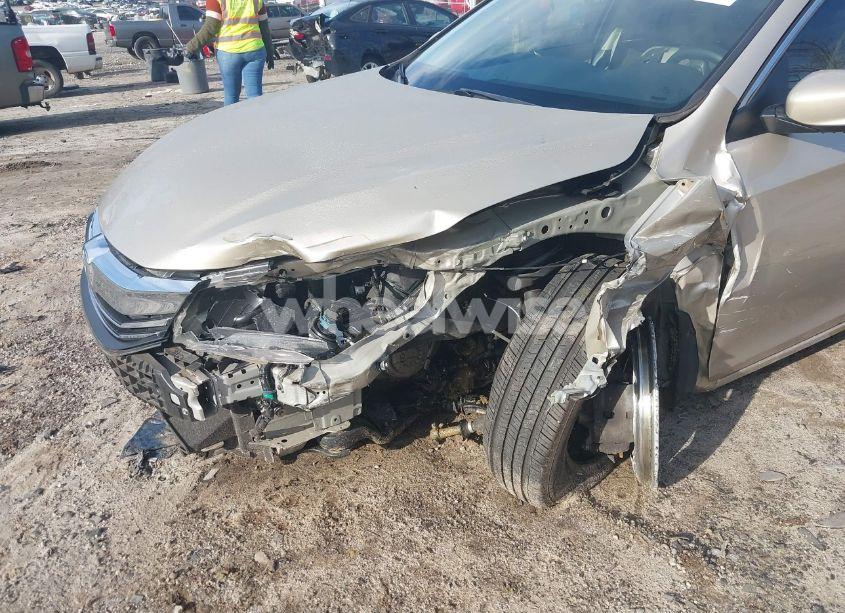 Photo 6 of 2016 Honda Accord LX (VIN 1HGCR2F35GA147016)