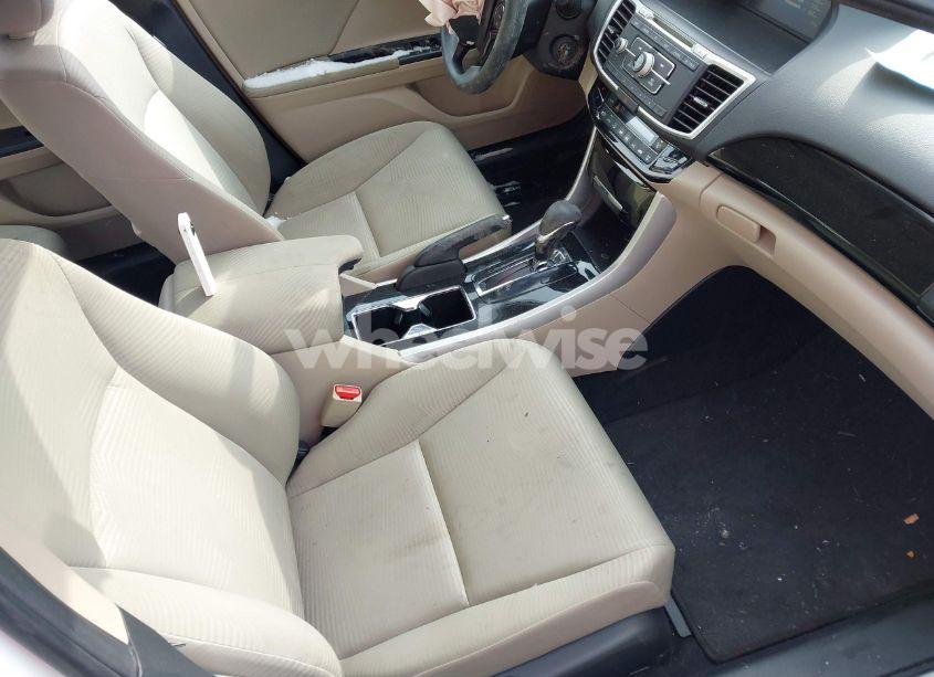 Photo 5 of 2016 Honda Accord LX (VIN 1HGCR2F35GA160560)