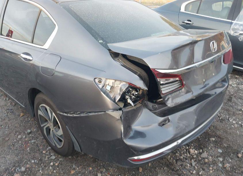 Photo 6 of 2016 Honda Accord LX (VIN 1HGCR2F35GA233409)