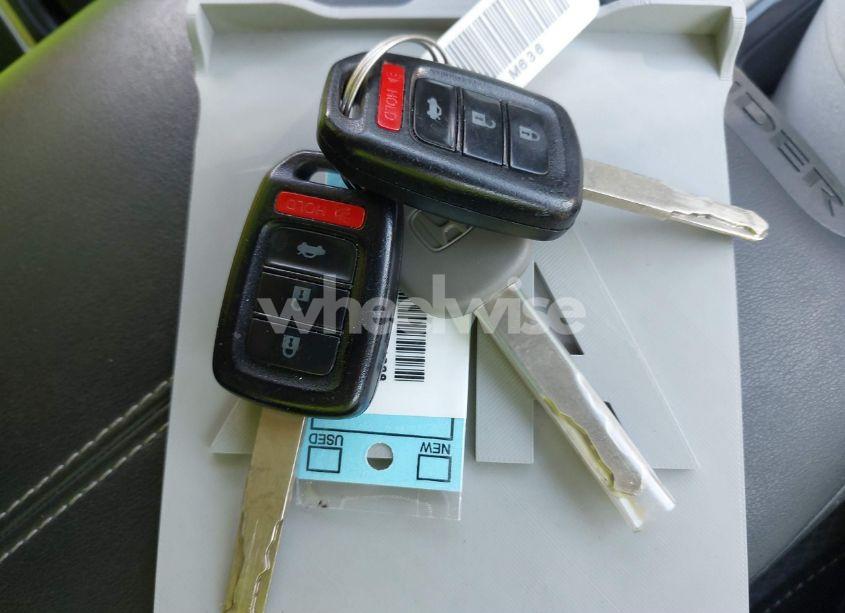 Photo 11 of 2017 Honda Accord LX (VIN 1HGCR2F35HA041988)