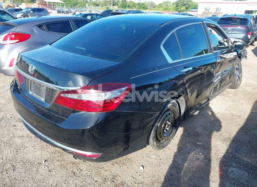 Photo 4 of 2017 Honda Accord LX (VIN 1HGCR2F35HA041988)