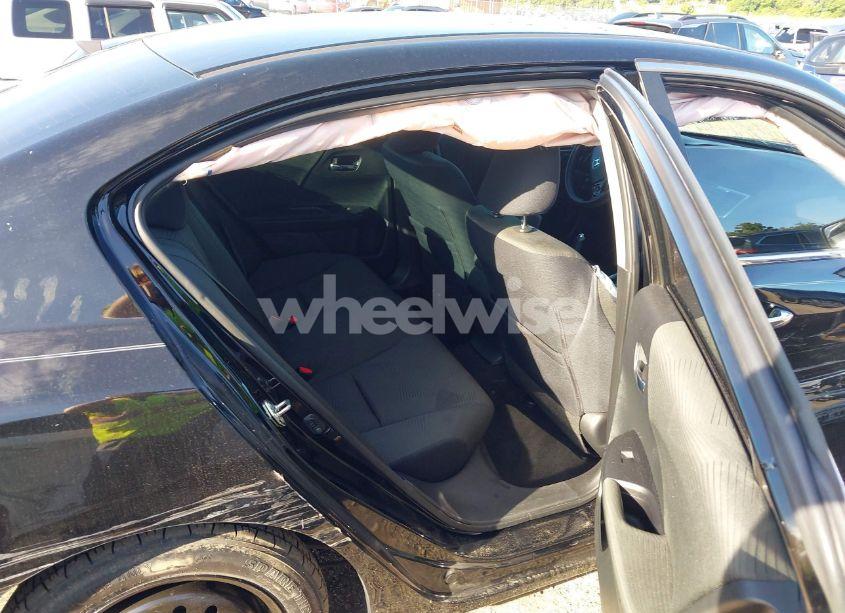 Photo 8 of 2017 Honda Accord LX (VIN 1HGCR2F35HA041988)