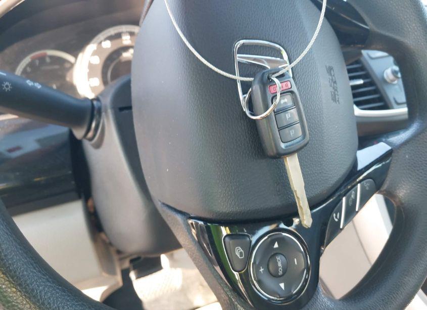 Photo 11 of 2017 Honda Accord LX (VIN 1HGCR2F35HA066700)