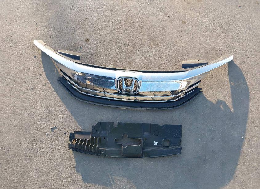 Photo 12 of 2017 Honda Accord LX (VIN 1HGCR2F35HA066700)