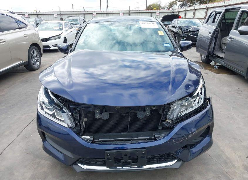 Photo 6 of 2017 Honda Accord LX (VIN 1HGCR2F35HA066700)