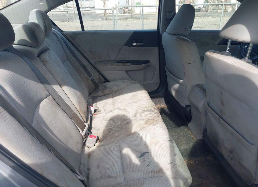 Photo 8 of 2017 Honda Accord LX (VIN 1HGCR2F35HA076711)