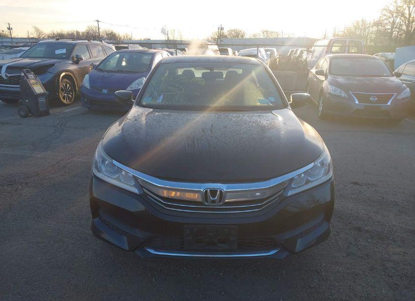 Photo 6 of 2017 Honda Accord LX (VIN 1HGCR2F35HA080466)