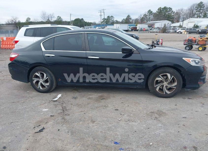 Photo 13 of 2017 Honda Accord LX (VIN 1HGCR2F35HA159734)