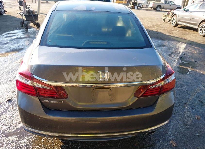 Photo 16 of 2017 Honda Accord LX (VIN 1HGCR2F35HA177277)