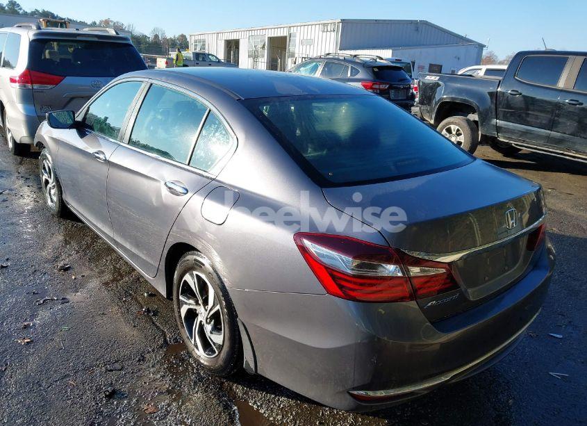 Photo 3 of 2017 Honda Accord LX (VIN 1HGCR2F35HA177277)