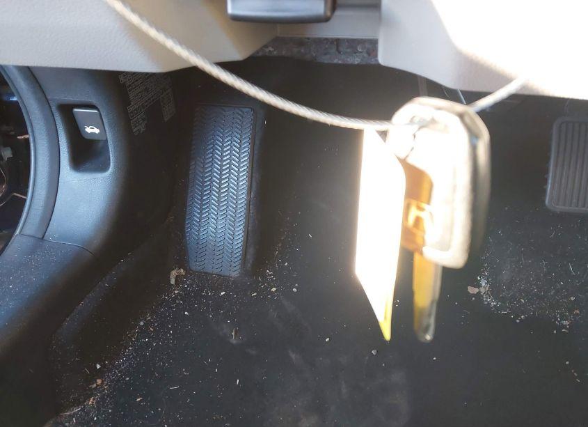 Photo 11 of 2017 Honda Accord LX (VIN 1HGCR2F35HA187128)