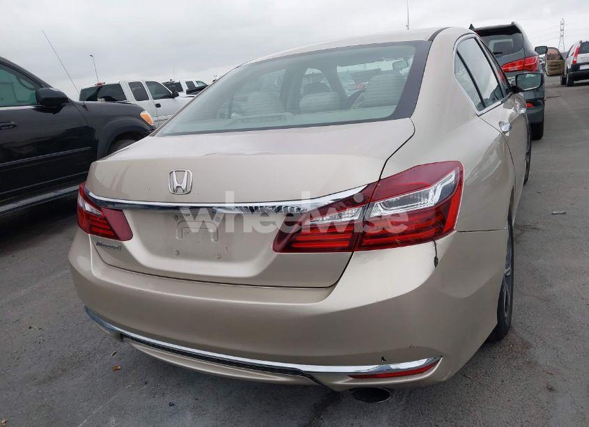 Photo 16 of 2017 Honda Accord LX (VIN 1HGCR2F35HA202520)