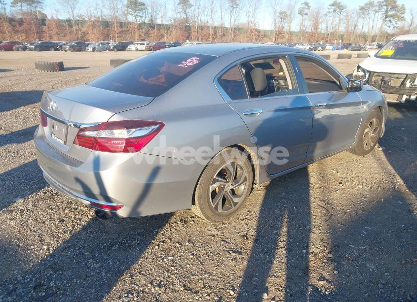 Photo 4 of 2017 Honda Accord LX (VIN 1HGCR2F35HA234707)