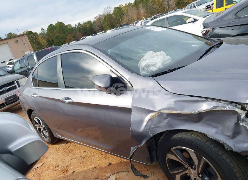 Photo 14 of 2017 Honda Accord LX (VIN 1HGCR2F35HA249708)