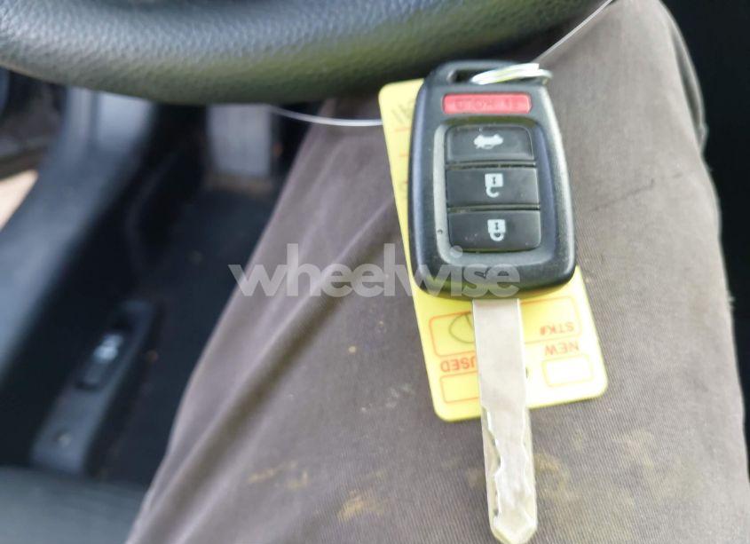 Photo 11 of 2017 Honda Accord LX (VIN 1HGCR2F35HA266394)