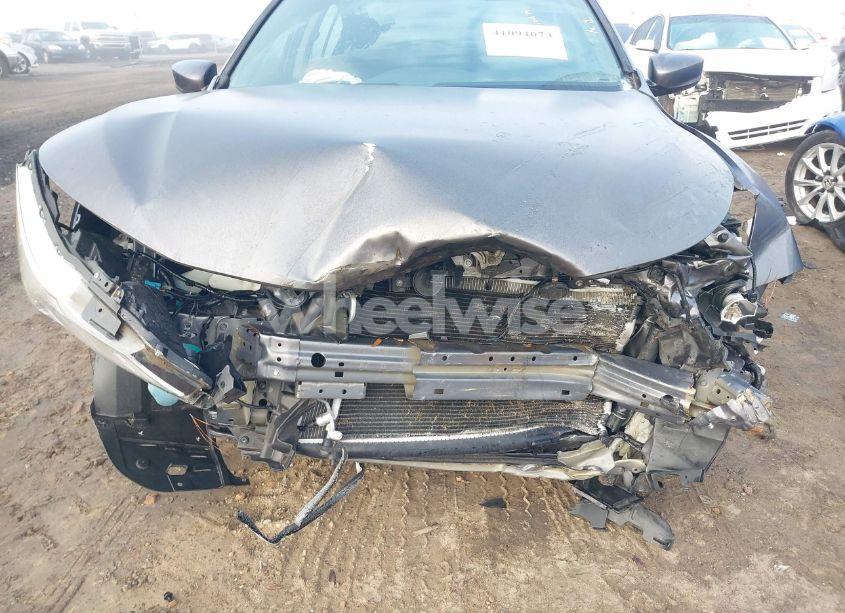 Photo 6 of 2017 Honda Accord LX (VIN 1HGCR2F35HA266394)