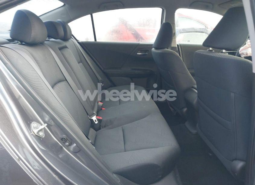 Photo 8 of 2017 Honda Accord LX (VIN 1HGCR2F35HA266394)