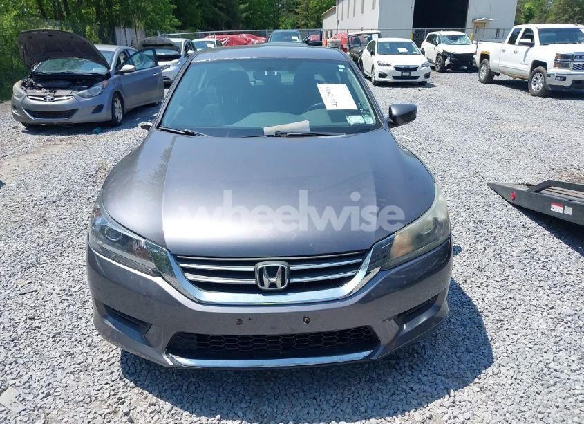 Photo 12 of 2013 Honda Accord LX (VIN 1HGCR2F36DA012882)