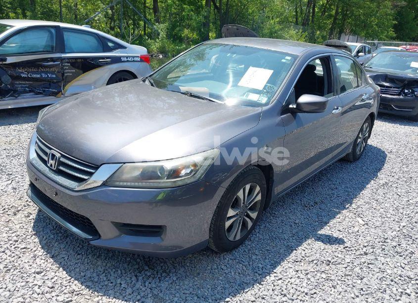 Photo 2 of 2013 Honda Accord LX (VIN 1HGCR2F36DA012882)