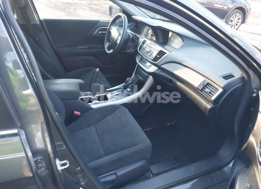 Photo 5 of 2013 Honda Accord LX (VIN 1HGCR2F36DA016799)