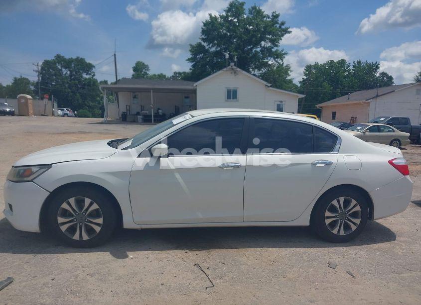 Photo 15 of 2013 Honda Accord LX (VIN 1HGCR2F36DA055425)