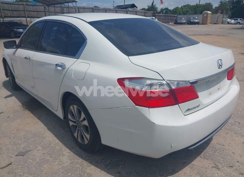 Photo 3 of 2013 Honda Accord LX (VIN 1HGCR2F36DA055425)