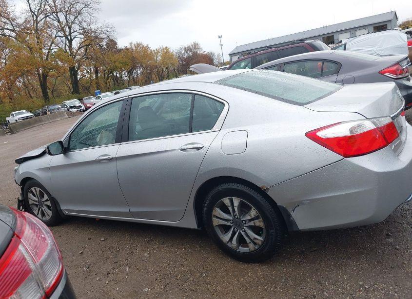 Photo 13 of 2013 Honda Accord LX (VIN 1HGCR2F36DA058308)