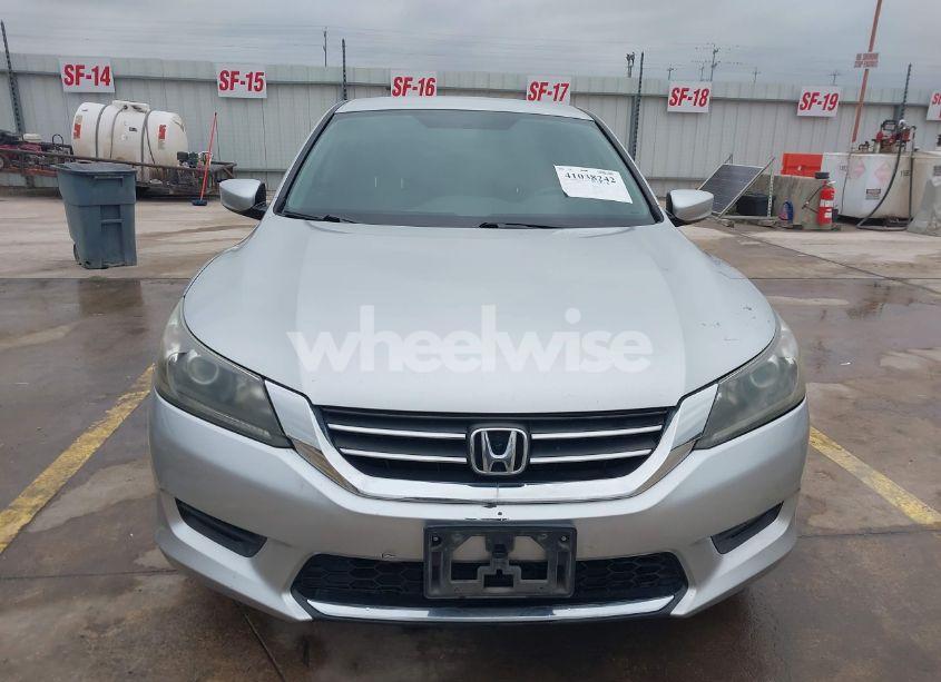 Photo 12 of 2013 Honda Accord LX (VIN 1HGCR2F36DA170557)