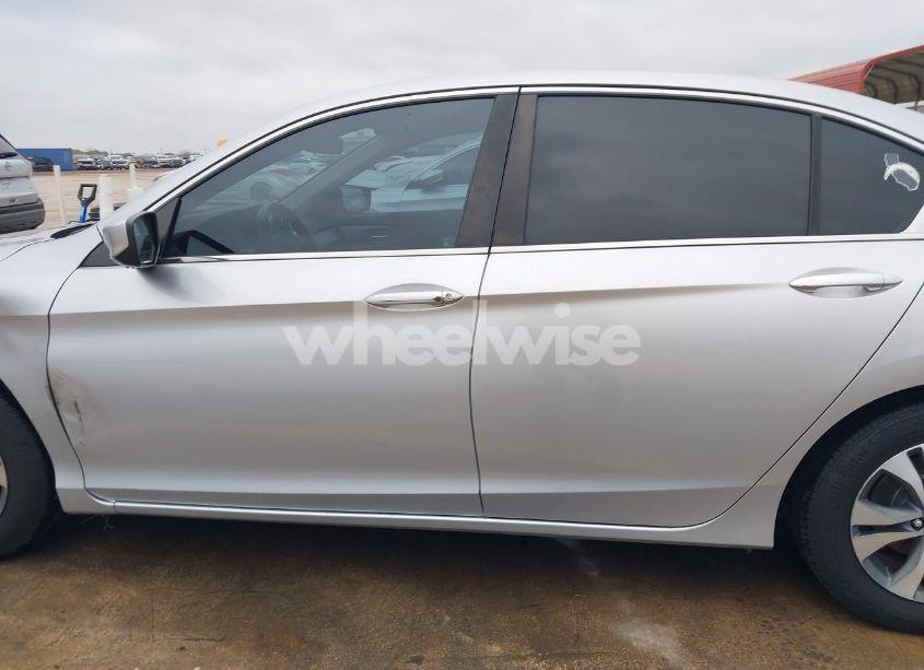 Photo 14 of 2013 Honda Accord LX (VIN 1HGCR2F36DA170557)