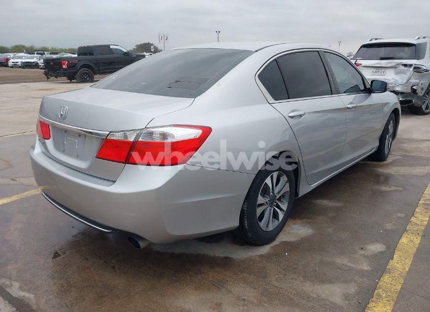 Photo 4 of 2013 Honda Accord LX (VIN 1HGCR2F36DA170557)