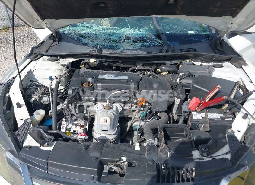 Photo 10 of 2013 Honda Accord LX (VIN 1HGCR2F36DA175385)