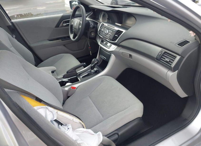 Photo 5 of 2013 Honda Accord LX (VIN 1HGCR2F36DA182126)
