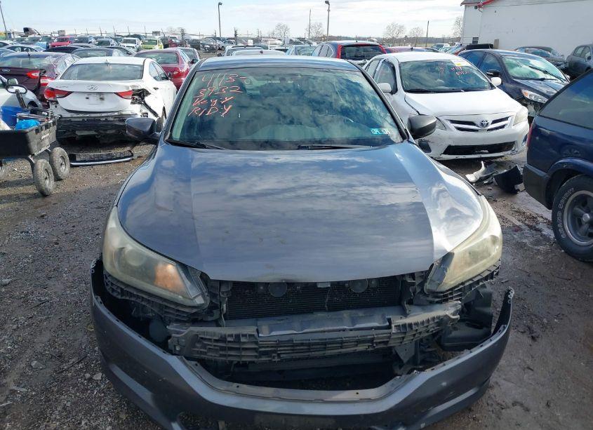 Photo 12 of 2013 Honda Accord LX (VIN 1HGCR2F36DA192400)