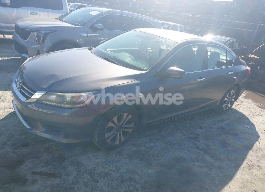 Photo 2 of 2013 Honda Accord LX (VIN 1HGCR2F36DA228215)