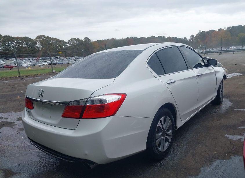 Photo 4 of 2013 Honda Accord LX (VIN 1HGCR2F36DA256774)