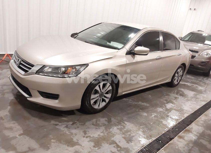 Photo 2 of 2013 Honda Accord LX (VIN 1HGCR2F36DA264129)