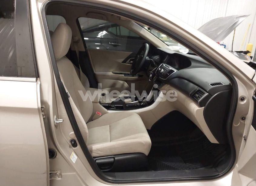 Photo 5 of 2013 Honda Accord LX (VIN 1HGCR2F36DA264129)