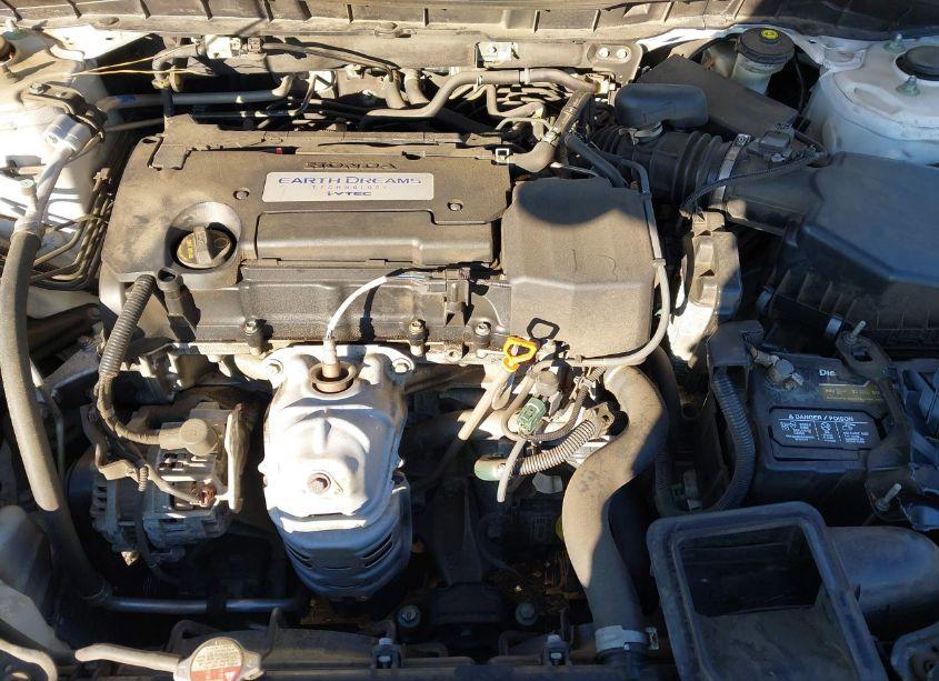 Photo 10 of 2014 Honda Accord LX (VIN 1HGCR2F36EA065647)