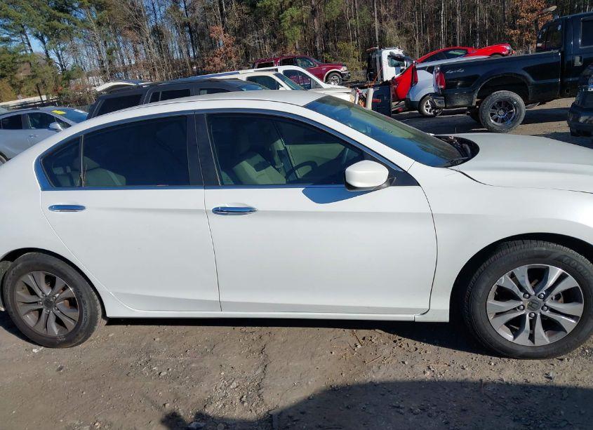 Photo 13 of 2014 Honda Accord LX (VIN 1HGCR2F36EA065647)