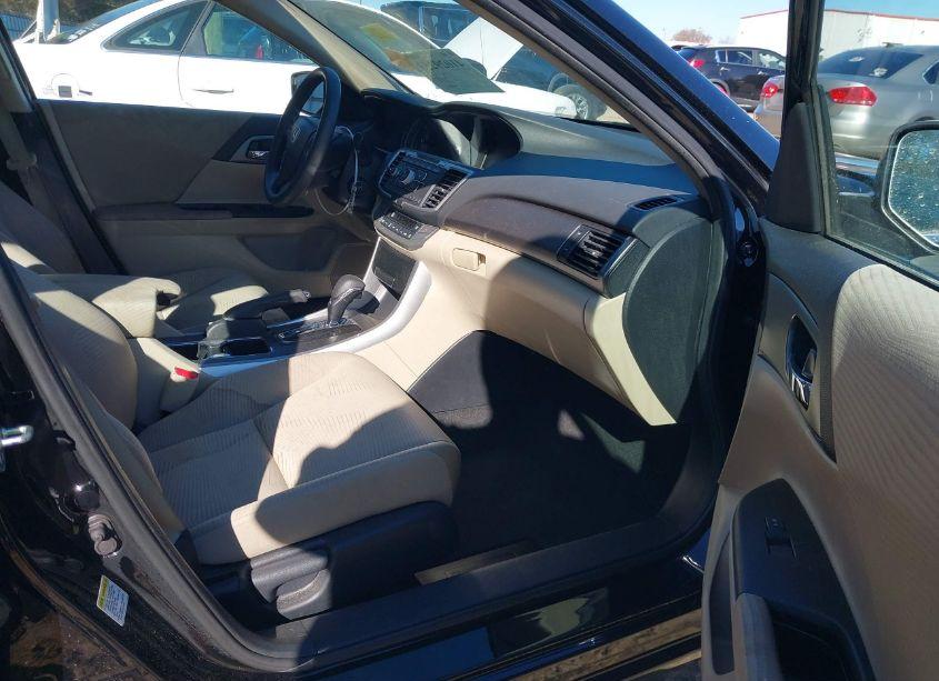 Photo 5 of 2014 Honda Accord LX (VIN 1HGCR2F36EA072730)