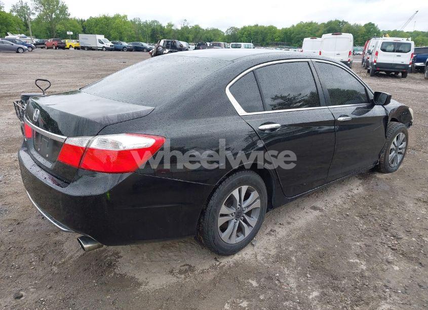 Photo 4 of 2014 Honda Accord LX (VIN 1HGCR2F36EA141285)