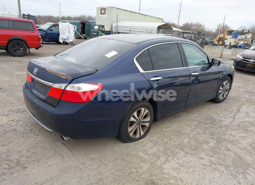 Photo 4 of 2014 Honda Accord LX (VIN 1HGCR2F36EA143716)